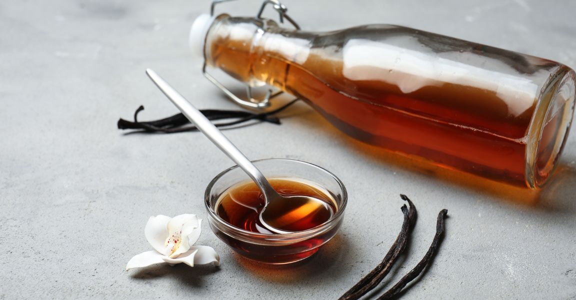 Expert Tips for Buying and Baking With Vanilla Extract